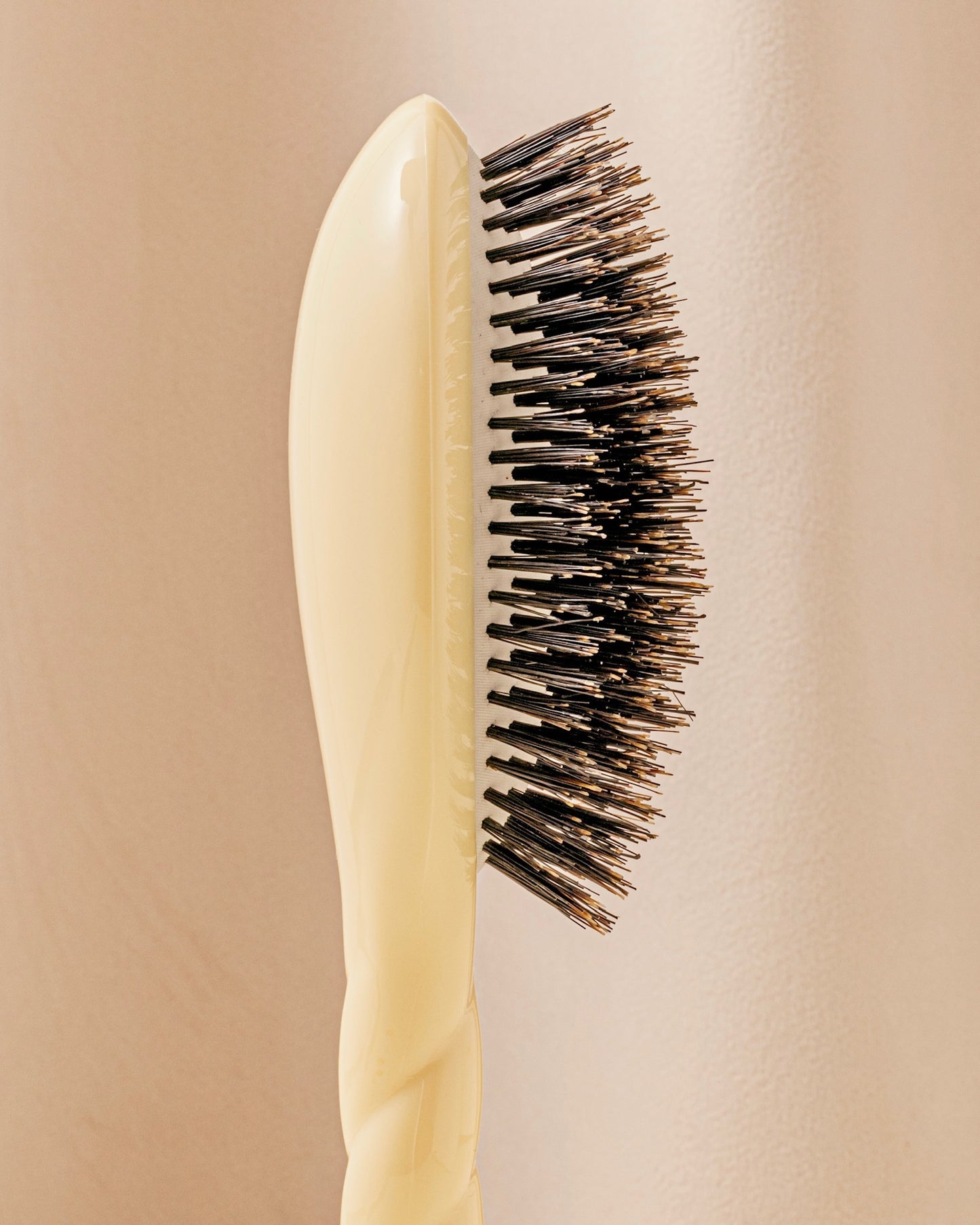 La Bonne Brosse N.01 - The Universal Shine & Care Hair Brush (Large)