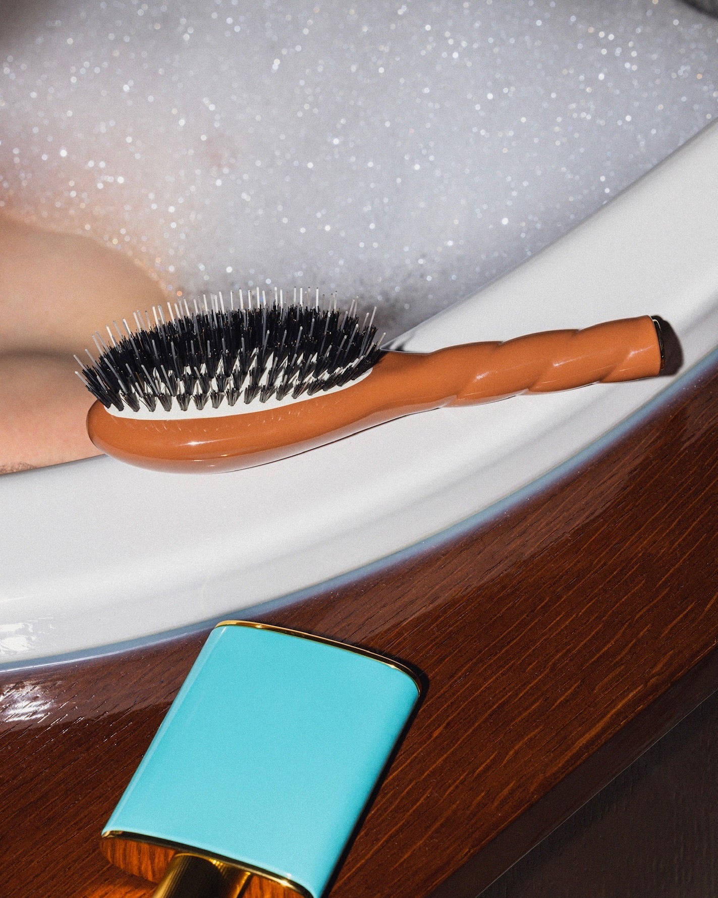 La Bonne Brosse N.02 - The Essential Daily Use Brush (Large)