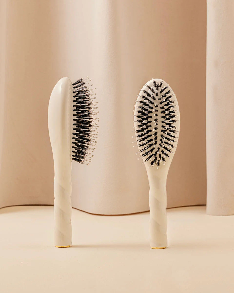 La Bonne Brosse N.03 - The Essential Soft Brush (Large)