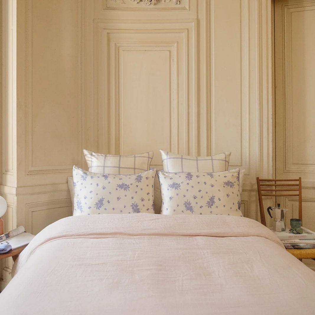 100% Pure Mulberry Silk Pillowcase (65 x 65CM)