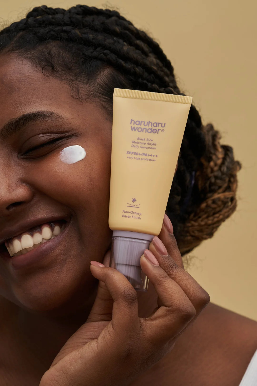 Haruharu Wonder Black Rice Moisture Airyfit Sunscreen SPF50+