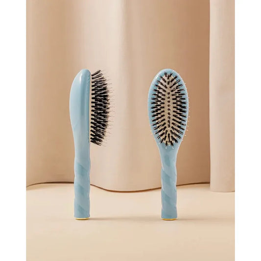 La Bonne Brosse - N.02 - The Care & Detangling Hair Brush (Small)