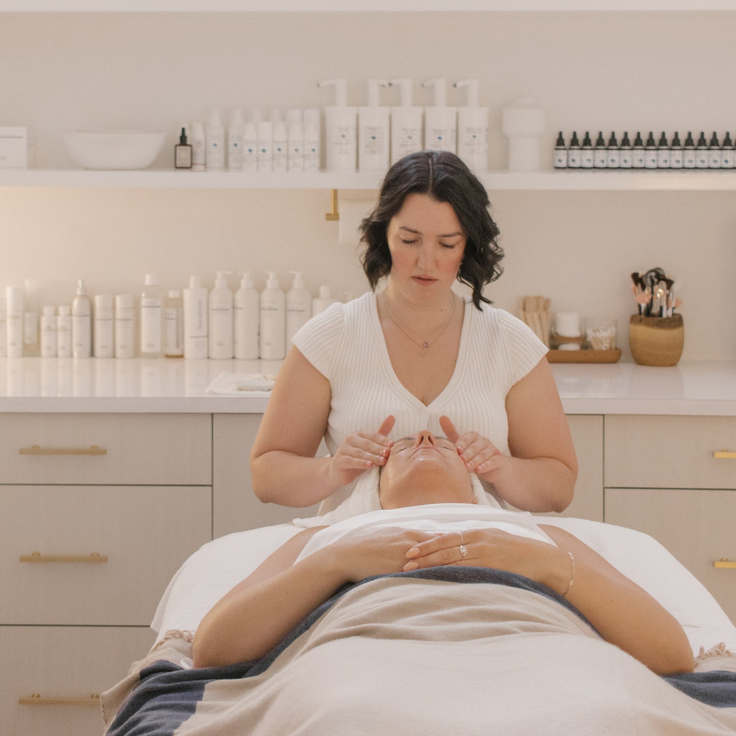 Summer Skin Series (Package of 3 Facials)
